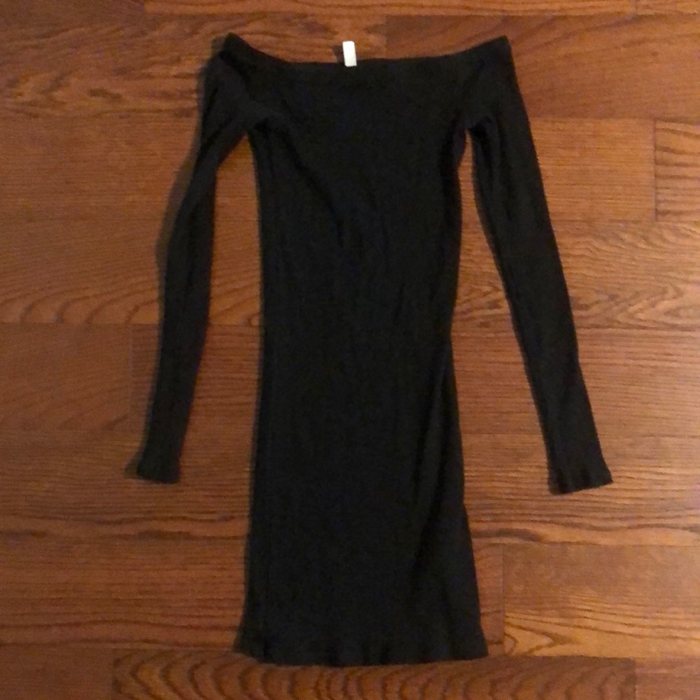 tight black dress